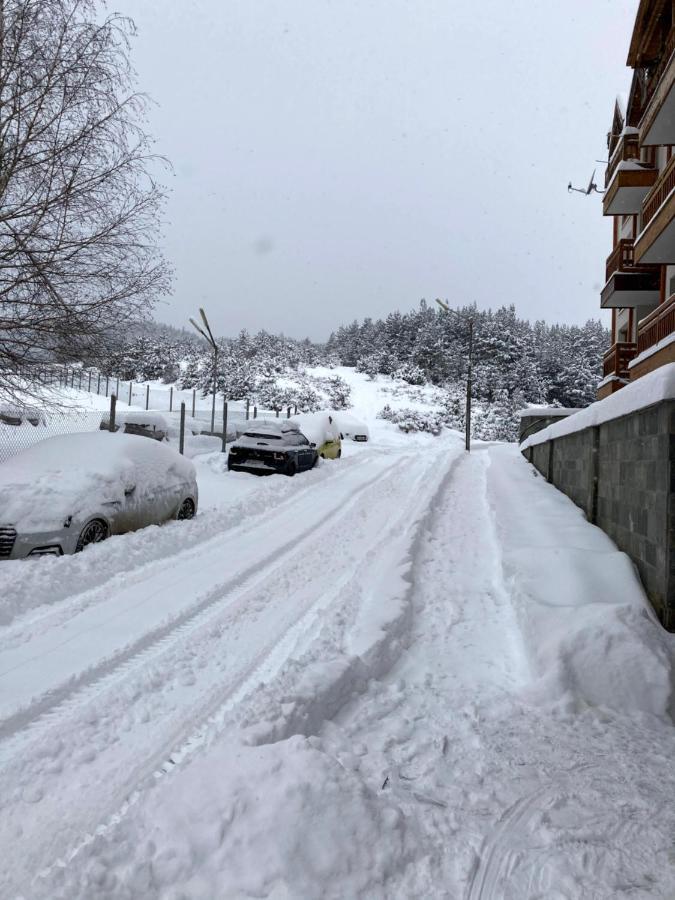 Mirabell Apartment Bansko - Mountain View & Fireplace Esterno foto