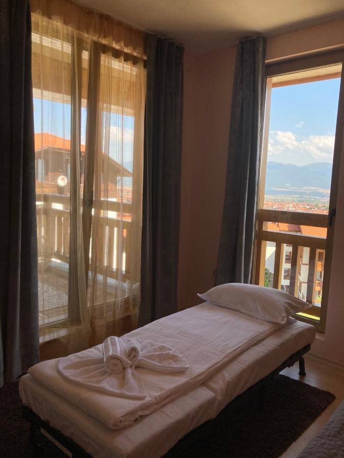 Mirabell Apartment Bansko - Mountain View & Fireplace Esterno foto